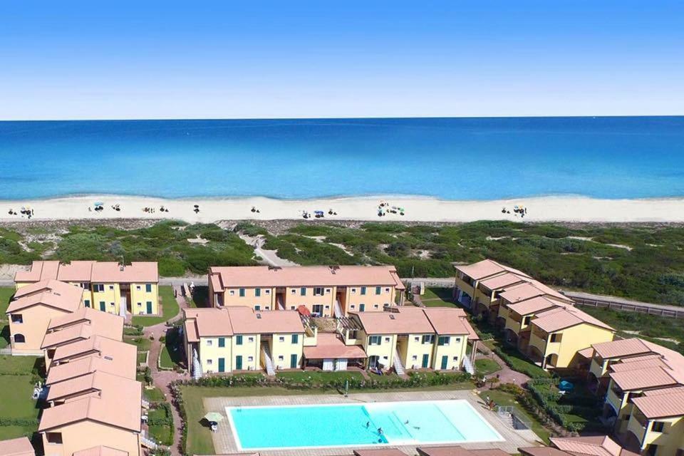 La Casa Sulle Dune Badesi Exterior photo